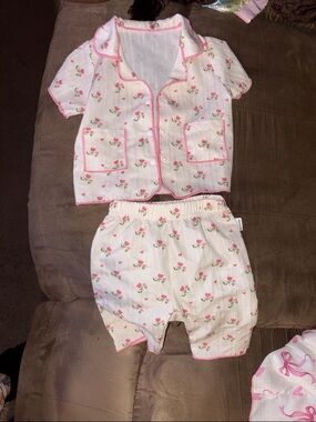 Girls Pink Floral Two-Piece Pajama Set